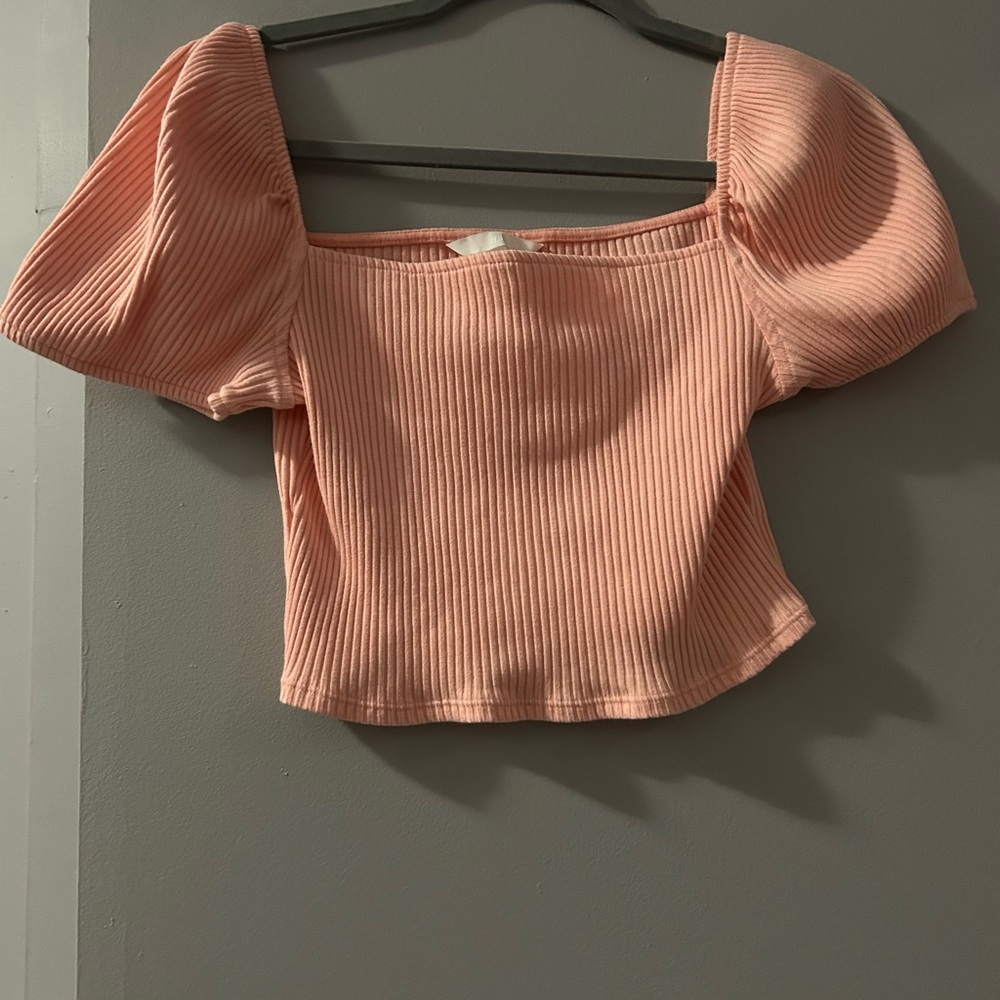 H&M Blush Ribbed Crop Top with Puff Sleeves